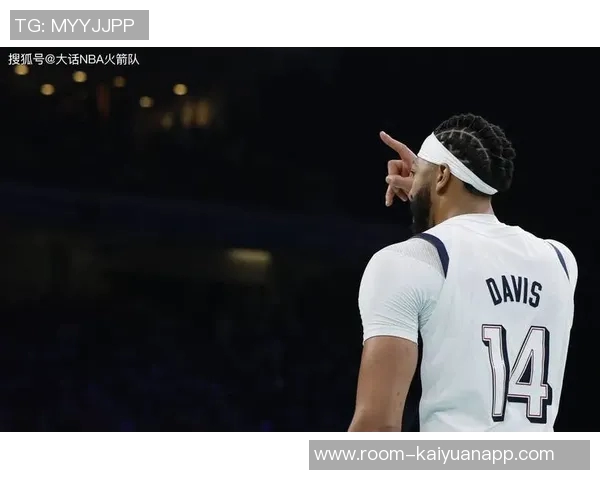 独行侠关注浓眉恢复情况与弗拉格配合对球队胜利的潜在影响